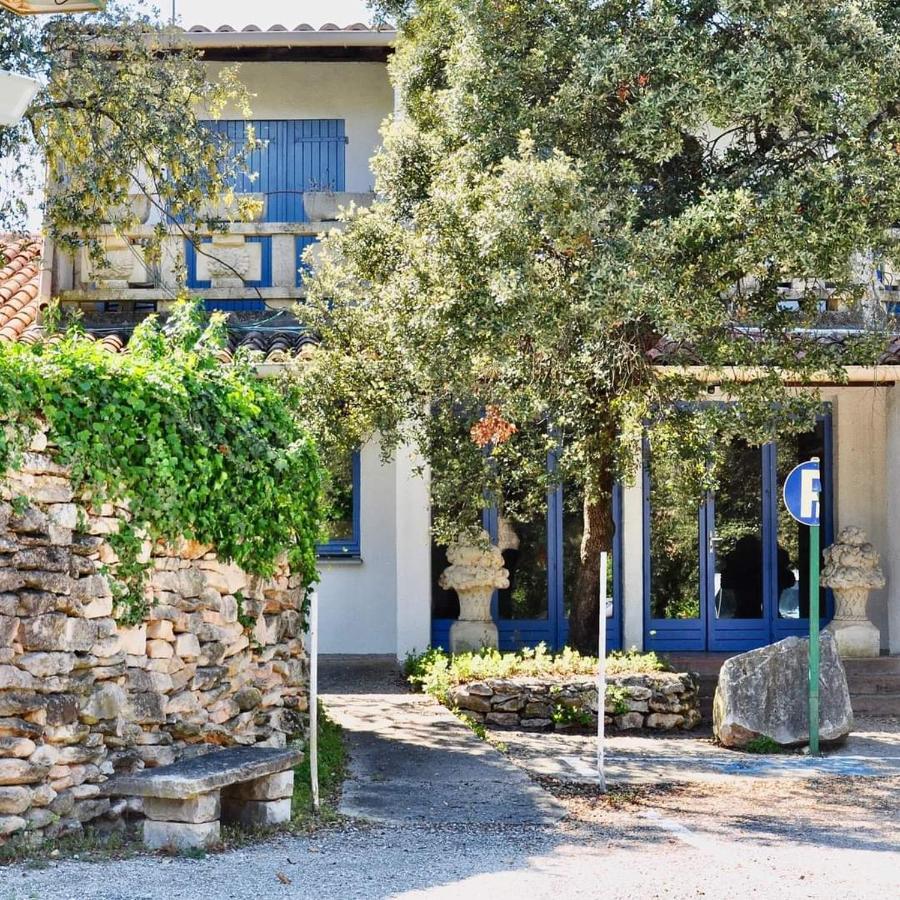 ホテル Domaine Du Berange Saint-Geniès-des-Mourgues エクステリア 写真