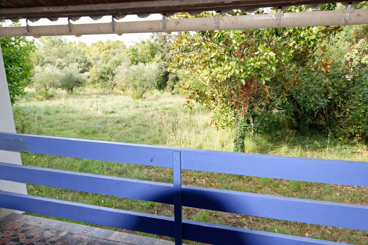 ホテル Domaine Du Berange Saint-Geniès-des-Mourgues エクステリア 写真